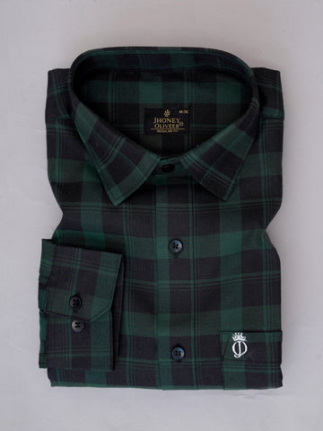 Green & Black Checkered Formal Shirt – Premium Regular Fit Plaid Office Wear Shirt